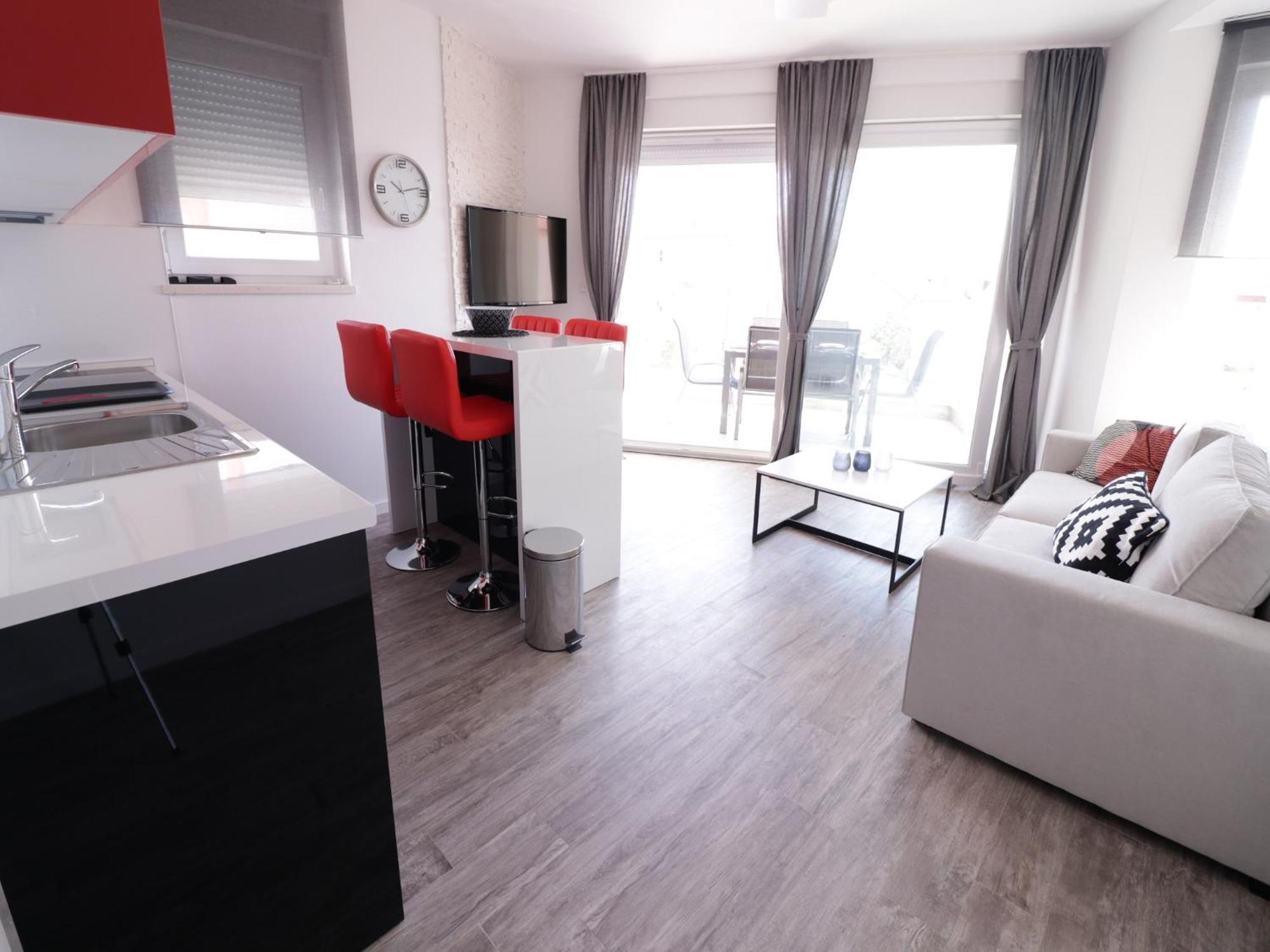 Apartments & Rooms Danivan Pool Villas B Novalja Habitación foto